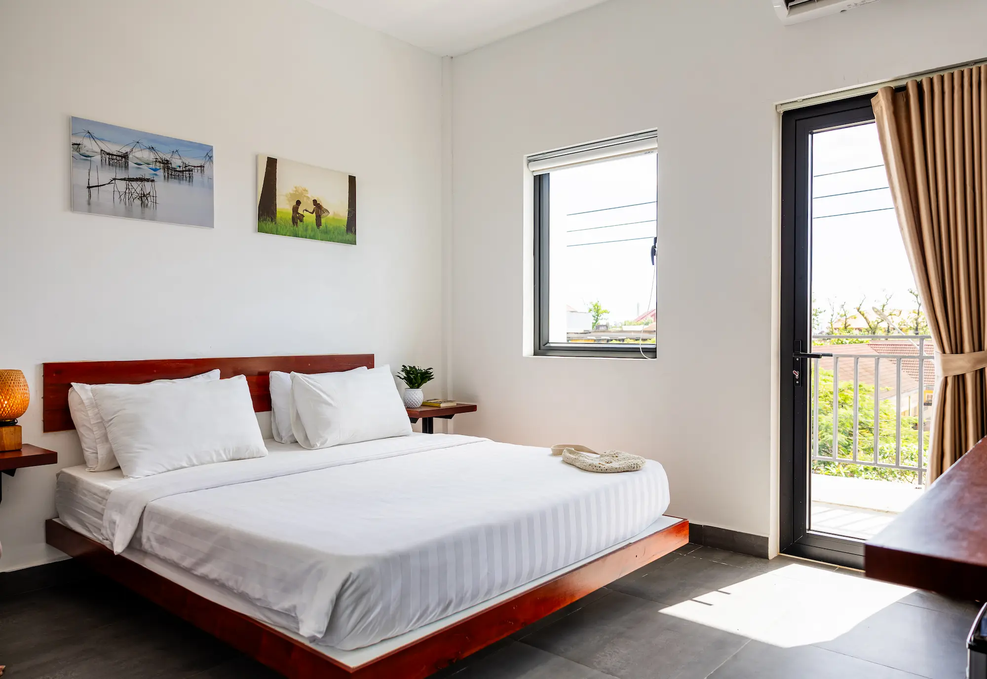 Double Room With Balcony - Image 1