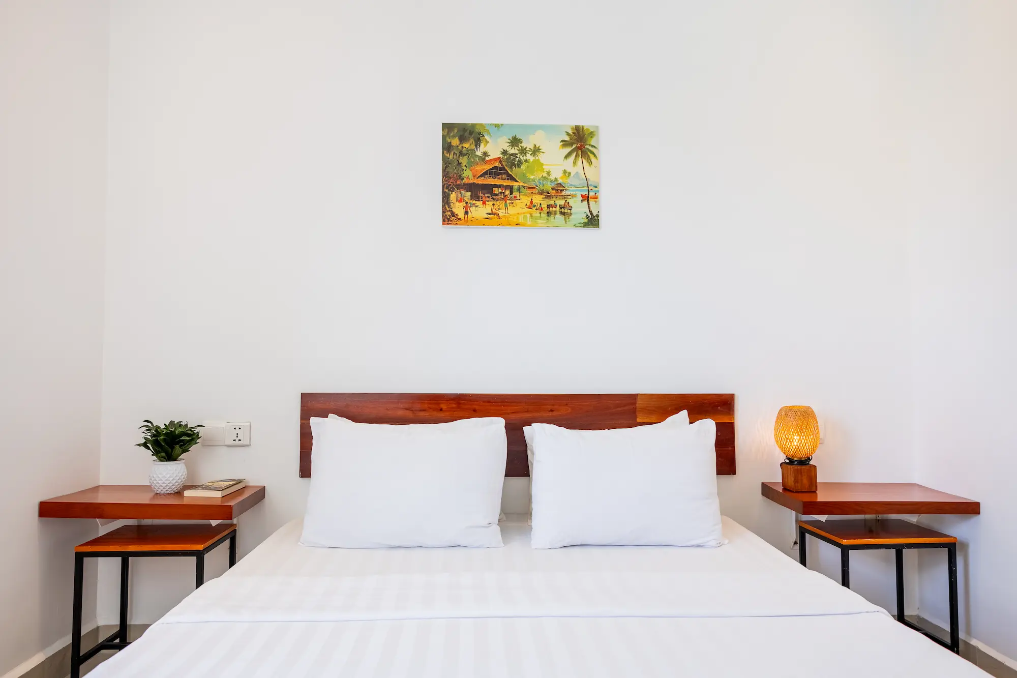 Double Room With Balcony - Image 2