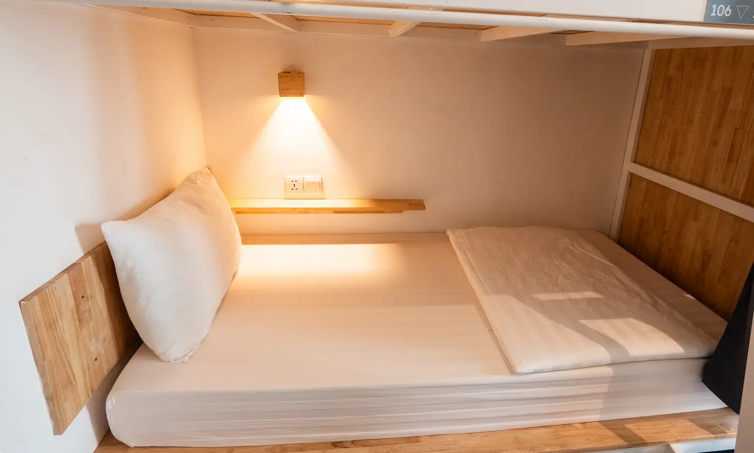 4 Bed Dormitory - Image 3