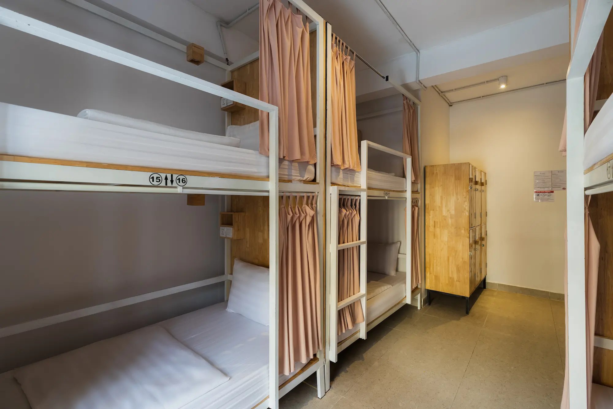 6 Bed Dormitory Room - Image 2