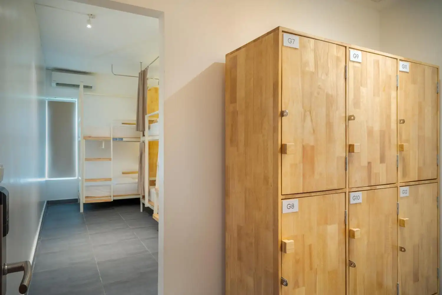 6 Bed Dormitory Room - Image 3