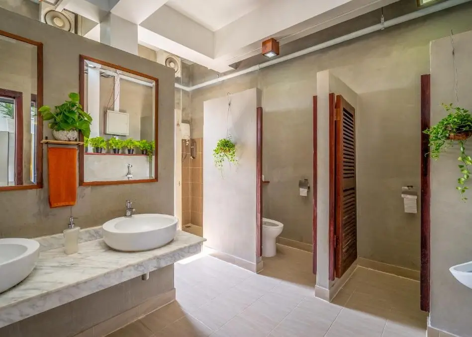 Clean Onederz bathroom facilities